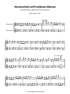 Kerzenschein wirft seidenes Glänzen